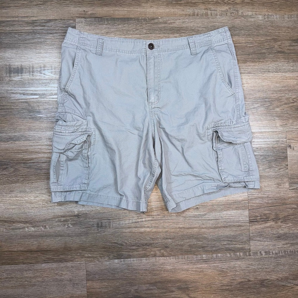 Magellan Outdoors Cargo Shorts Mens 36 Gray Hiking Gorpcore Fish
